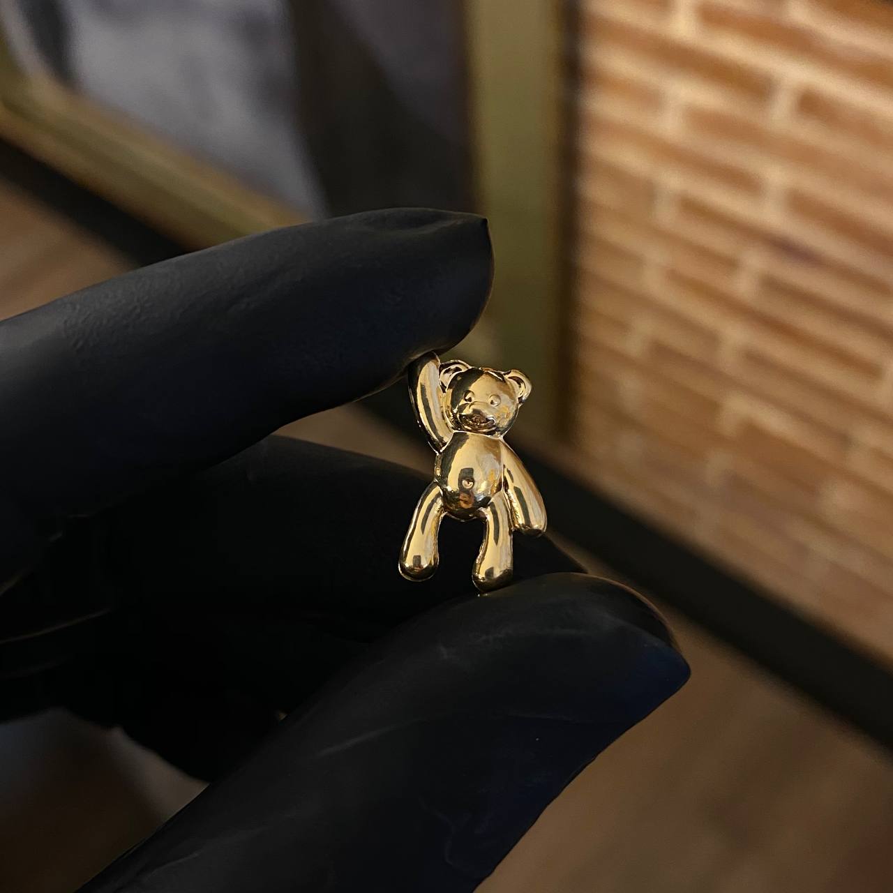 Dije Oso 0.75gr / 1.8cm Oro Amarillo